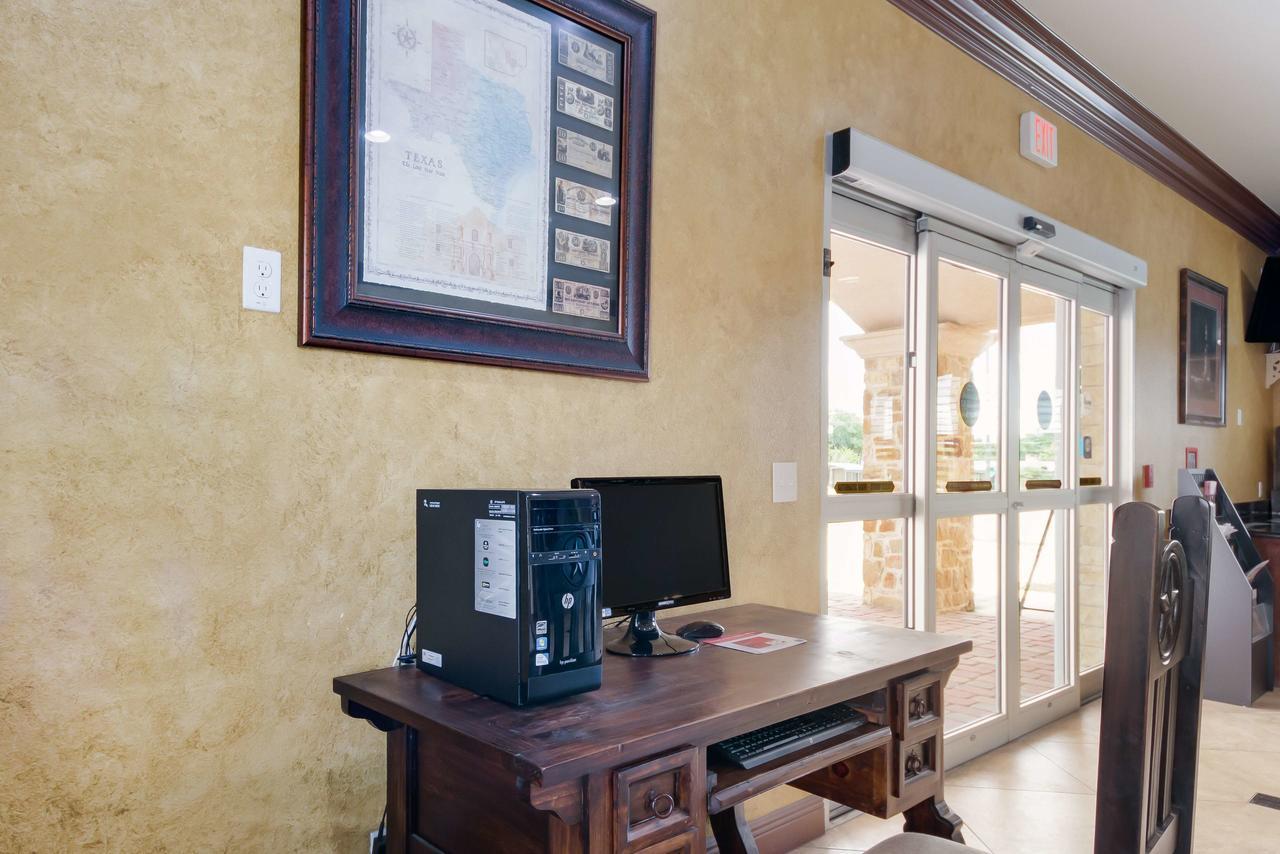 Motel 6 Floresville Ngoại thất bức ảnh