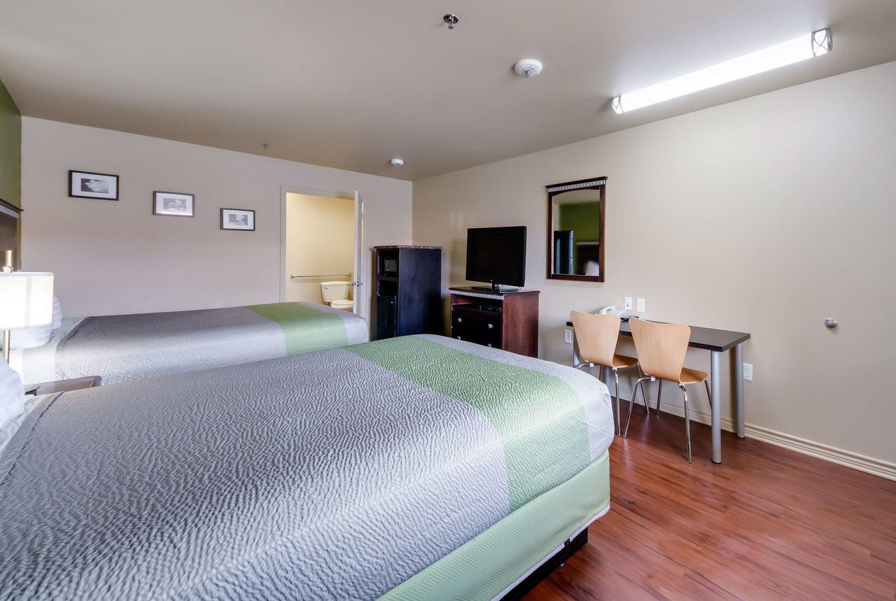 Motel 6 Floresville Ngoại thất bức ảnh